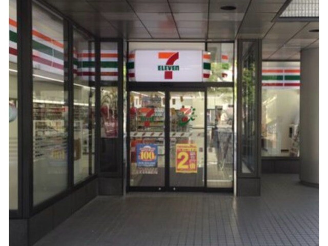 コンビニ　セブンイレブン大阪阿波座2丁目店（コンビニ）まで238m