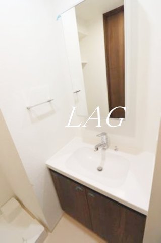 洗面設備　洗面台です。