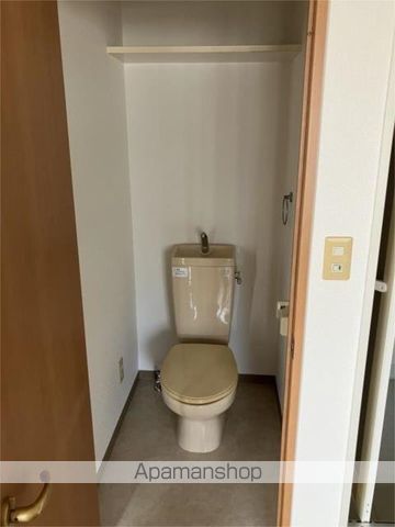 カトルセゾン四季のトイレ写真