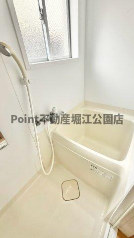 地下鉄谷町線 谷町四丁目駅 徒歩2分 5階建 築51年の風呂写真