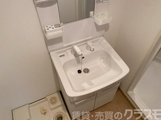 洗面設備　使いやすいシャンプードレッサー♪