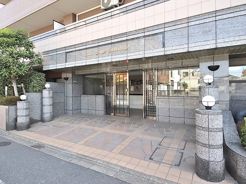 その他　マンションエントランス※2021年5月撮影