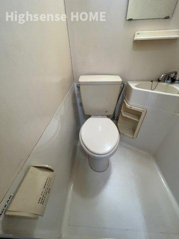 トイレ　コンパクトで使いやすいトイレです