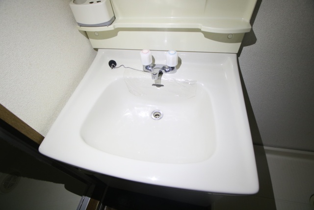 洗面設備　※写真は別室の参考写真です。現況優先。