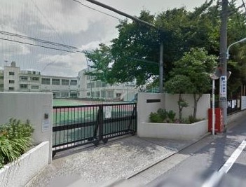 小学校　豊島区立椎名町小学校（小学校）まで971m