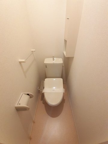 高松琴平電鉄長尾線 木太東口駅 徒歩11分 2階建 築11年のトイレ写真