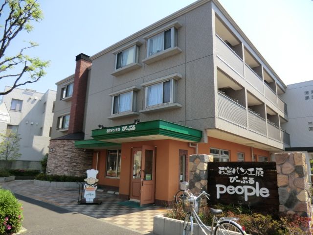 飲食店　パン屋さん（飲食店）まで160m