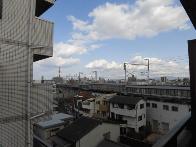 眺望　バルコニーから見た眺望です