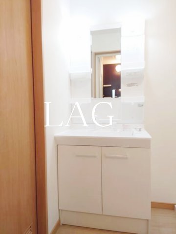 洗面設備　洗面台です。