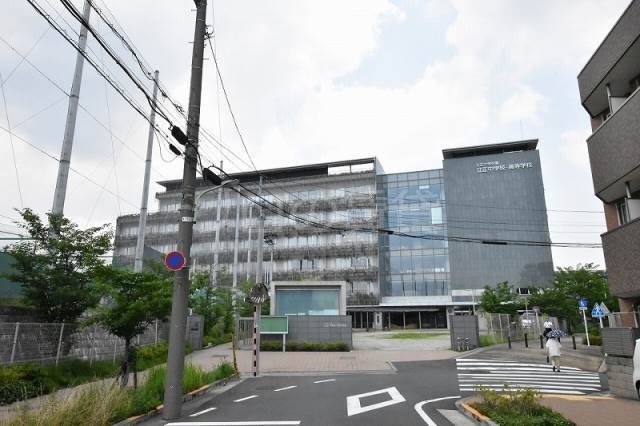 中学校　立正中学校（中学校）まで640m