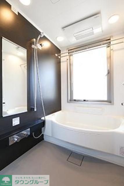 バス・シャワールーム　※写真は同タイプ住戸です。