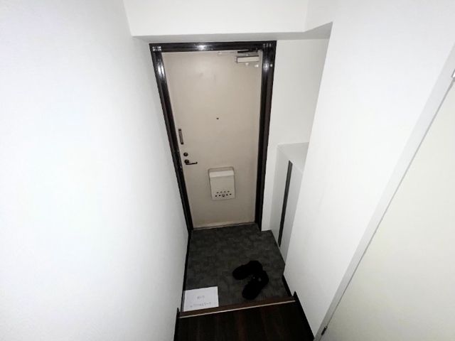 リアライズ市川原木の玄関写真