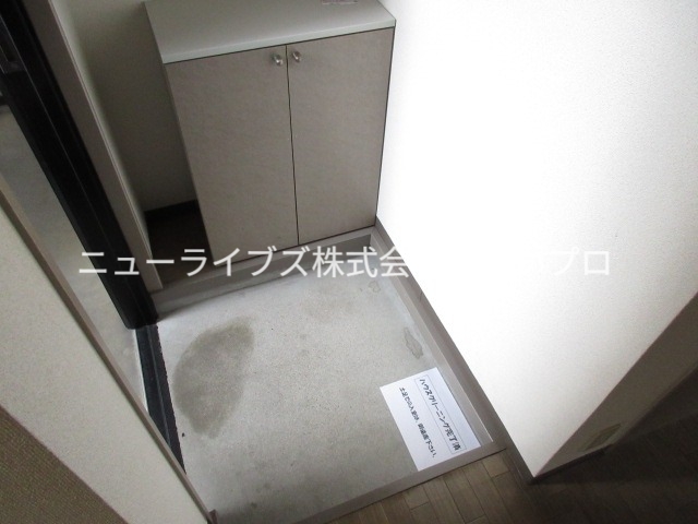 京阪本線 香里園駅 徒歩16分 2階建 築27年の玄関写真