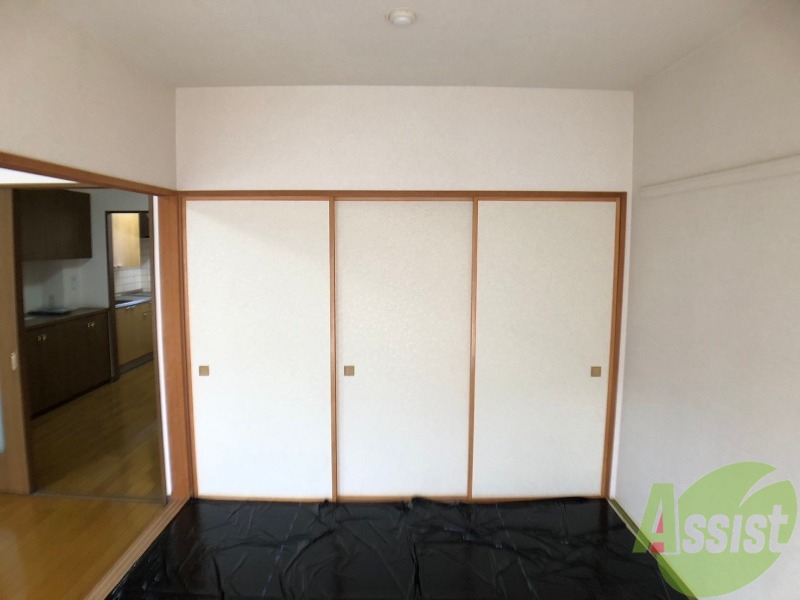 収納　荷物は押入になります。荷物などはコチラにどうぞ。