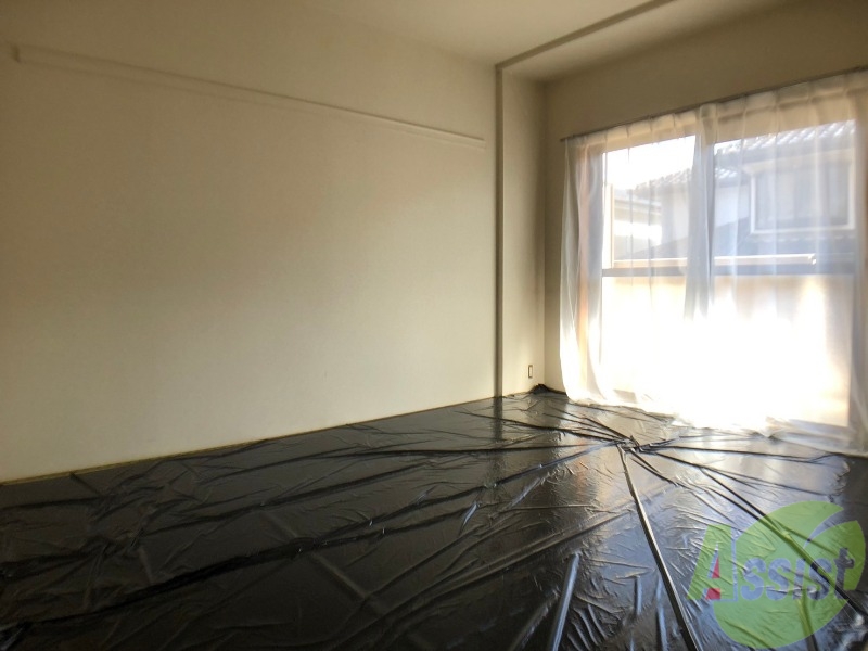 その他部屋・スペース　寝室は６帖の和室です。日当たり良好ですね。