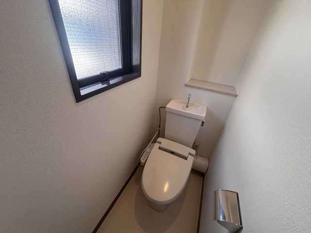 HACHIBUSE六甲のトイレ写真