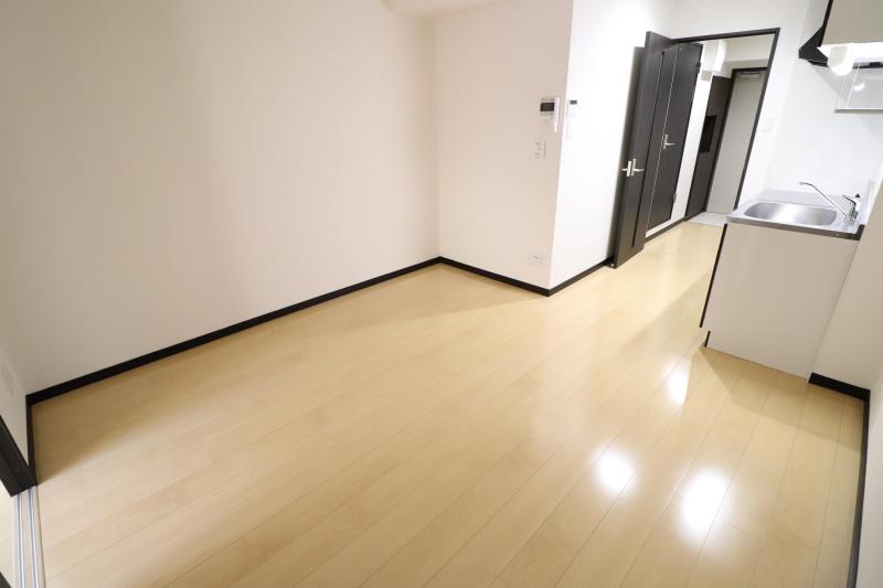 山陽新幹線 東広島駅 徒歩7分 10階建 築6年の居間写真