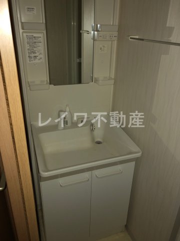 洗面設備　忙しい朝には欠かせない洗面所です