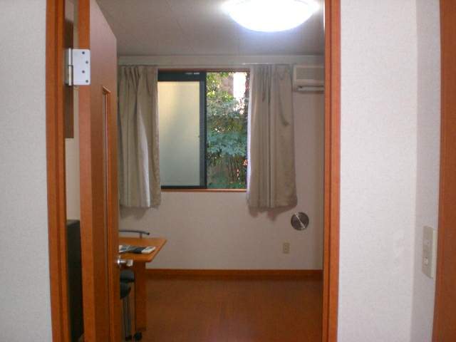 レオパレスネオライフ江古田の居間写真