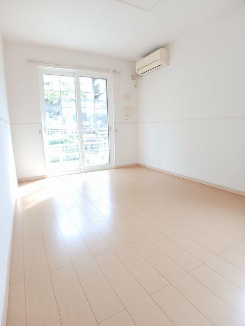 ルシアンの居間写真