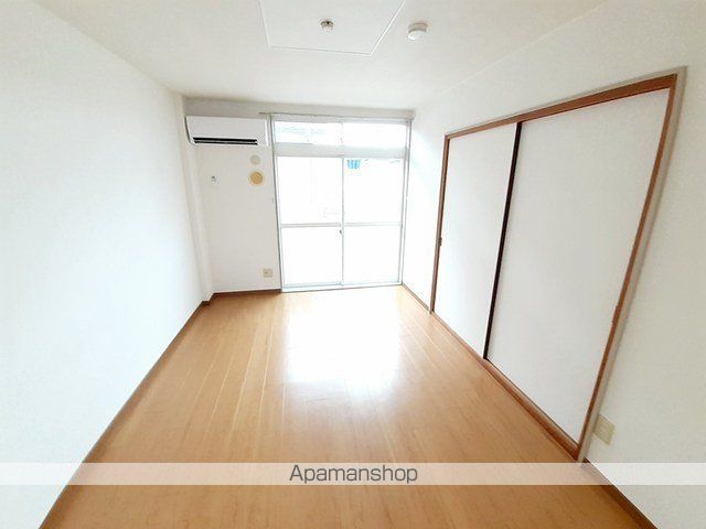 藤浪レジデンスの居間写真