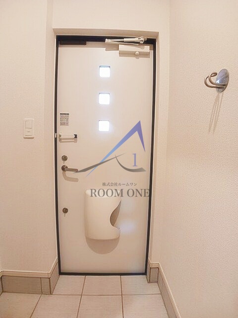 玄関　玄関です。