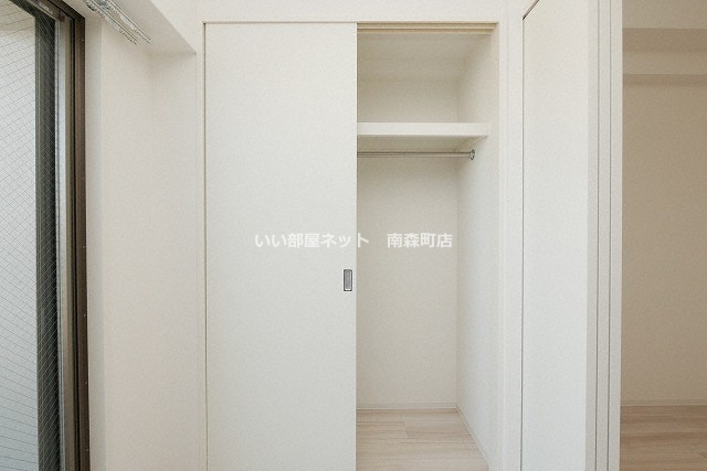 セレニテ中崎町リアンの内装写真