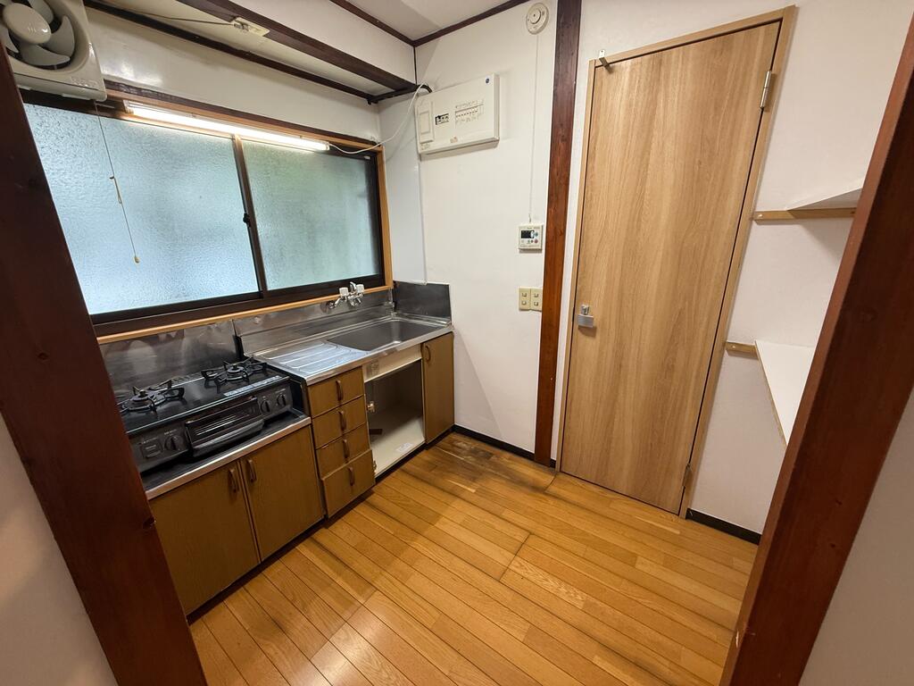 徳丸1丁目テラス付きアパートのキッチン写真