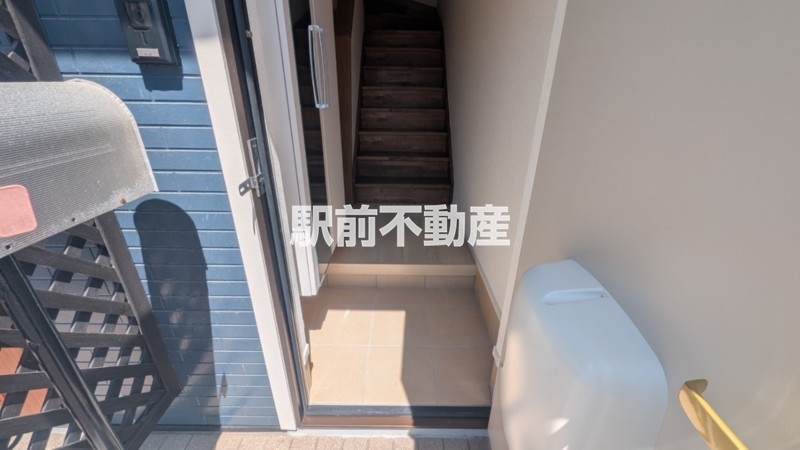 玄関　※２０１号室流用