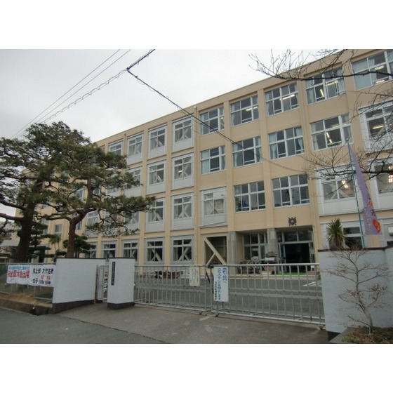 中学校　浜松市立積志中学校萩原分校（中学校）まで573m