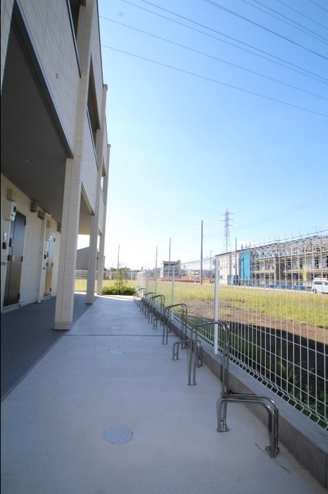 駐車場　駐輪場