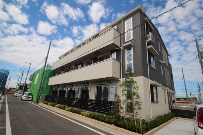 建物外観　つくばエクスプレス「六町駅」から徒歩6分☆