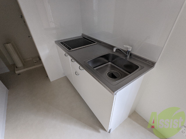 キッチン　こちらはキッチン。調理スペースもあり使いやすそうです。