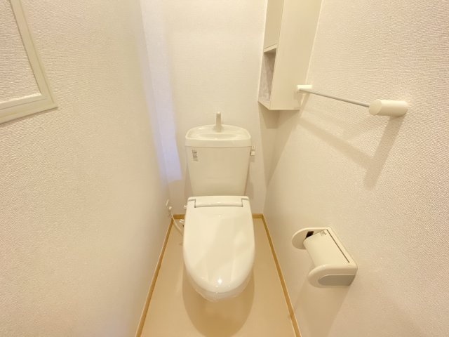 コモド・ジャルダンのトイレ写真