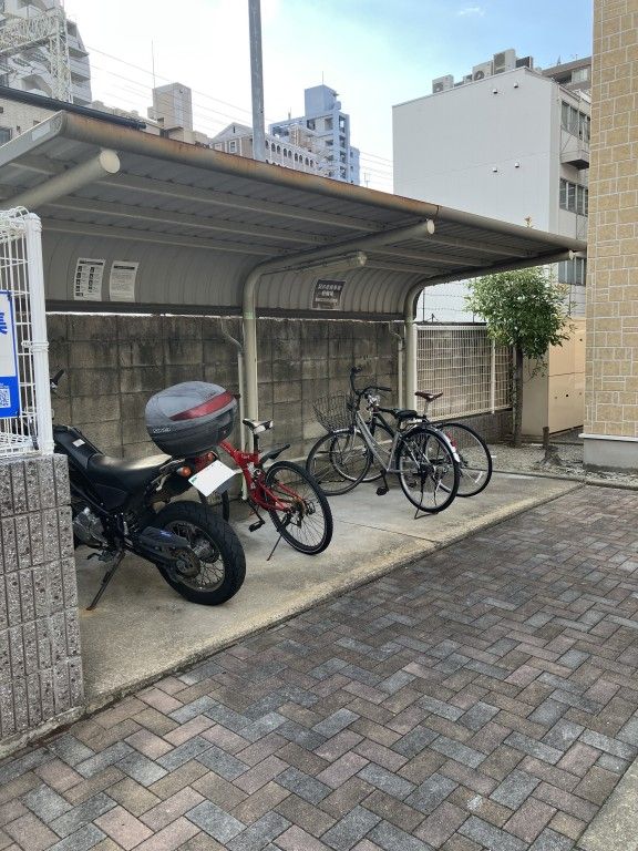 西鉄天神大牟田線 西鉄平尾駅 徒歩5分 2階建 築23年の外観写真