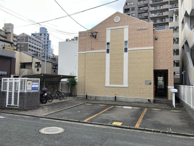 西鉄天神大牟田線 西鉄平尾駅 徒歩5分 築23年