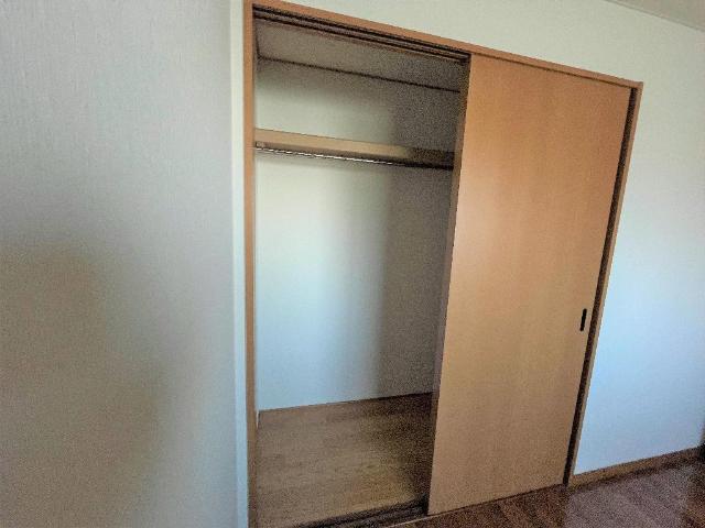 収納　洋室クローゼット