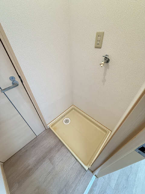 エルディム新栄の内装写真