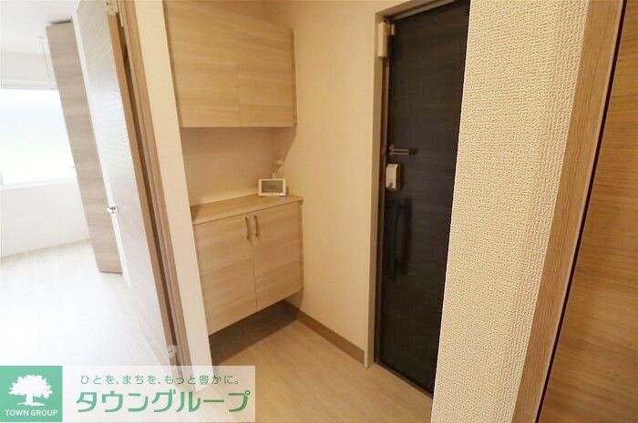 玄関　お問合せはタウンハウジングまで！※現地待合わせ相談可能
