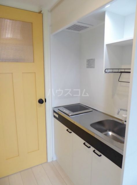 ハーミットクラブハウス石川町KANAテラス2のキッチン写真