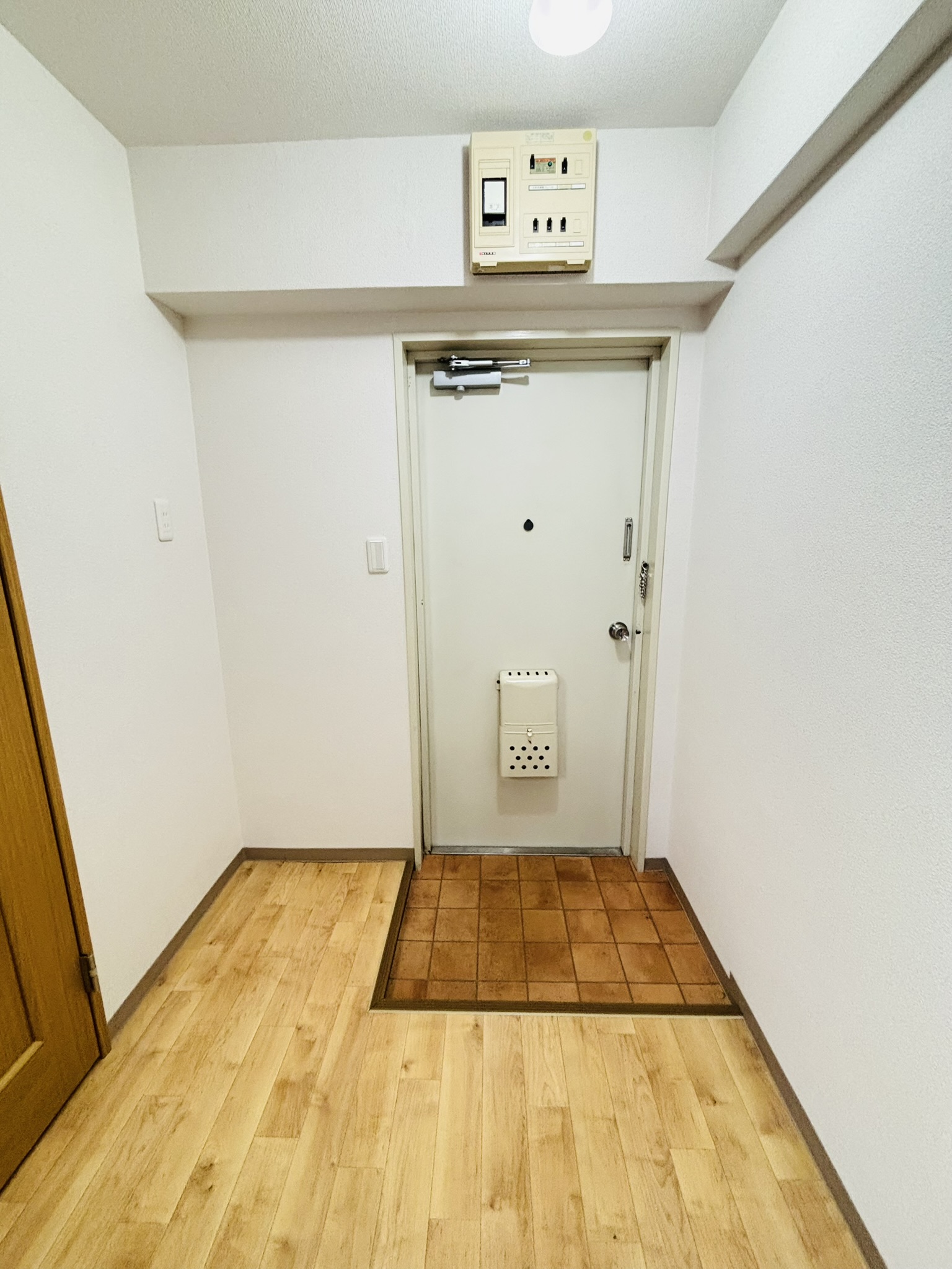 メゾンイトウの玄関写真