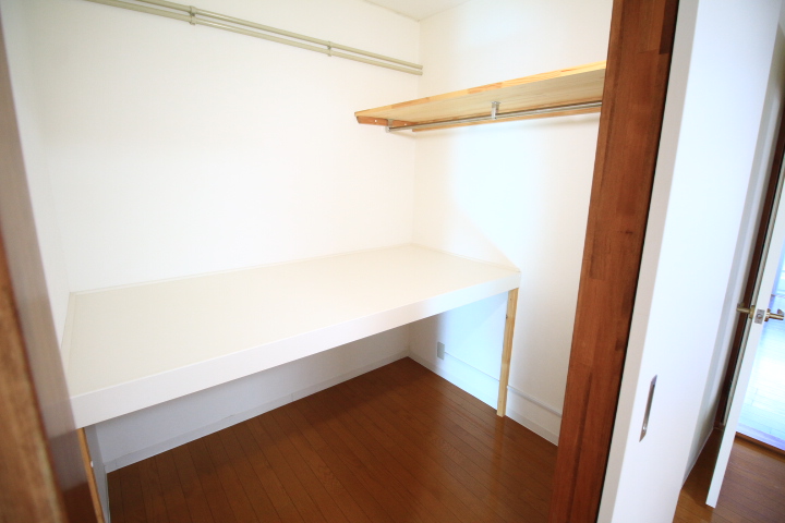 収納　ウォークインクローゼット