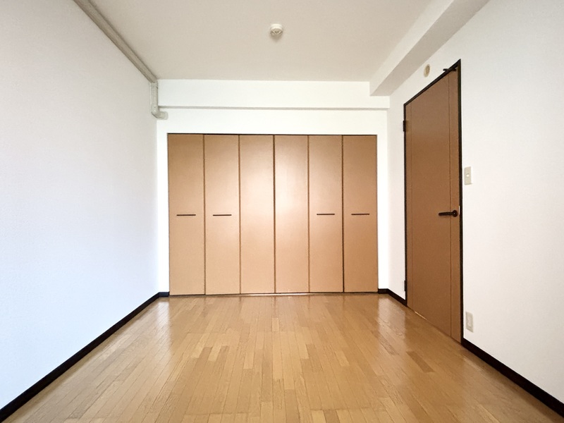 収納　写真は別号室になります