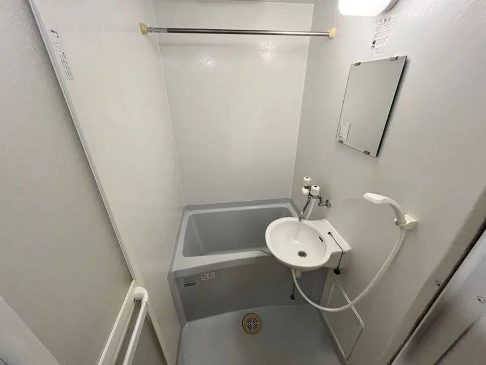 バス・シャワールーム　浴室