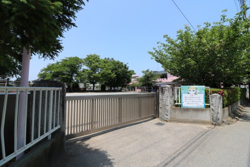 【メゾン根岸　Ｂ棟の幼稚園・保育園】