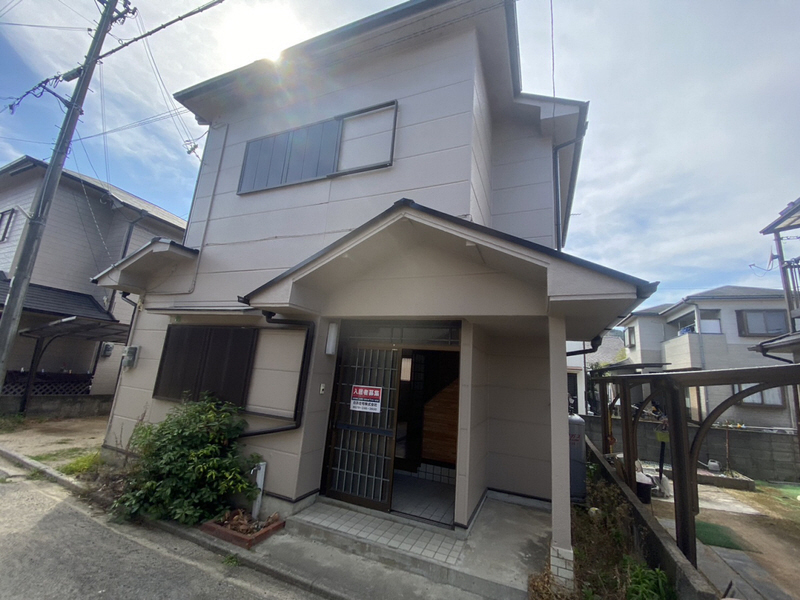 寺家貸家　東南の建物外観