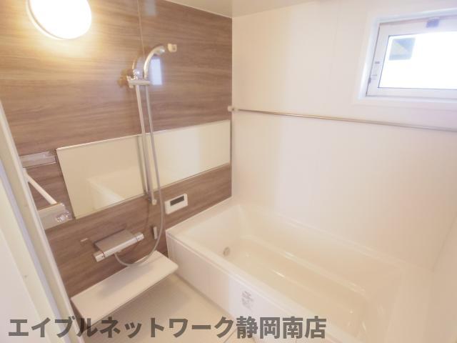 バス・シャワールーム　同イメージ