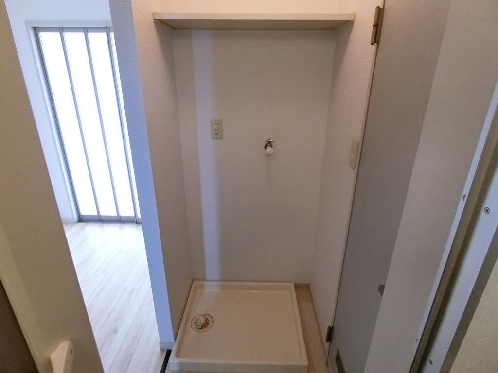 その他設備　洗濯機置場