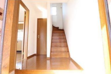 玄関　現況優先