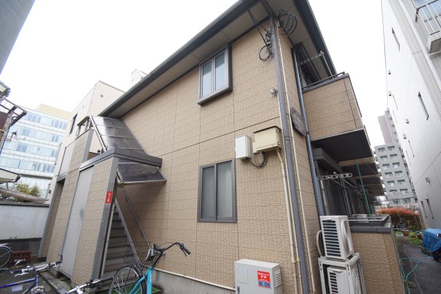 神奈川県川崎市多摩区登戸（アパート）の賃貸物件の外観
